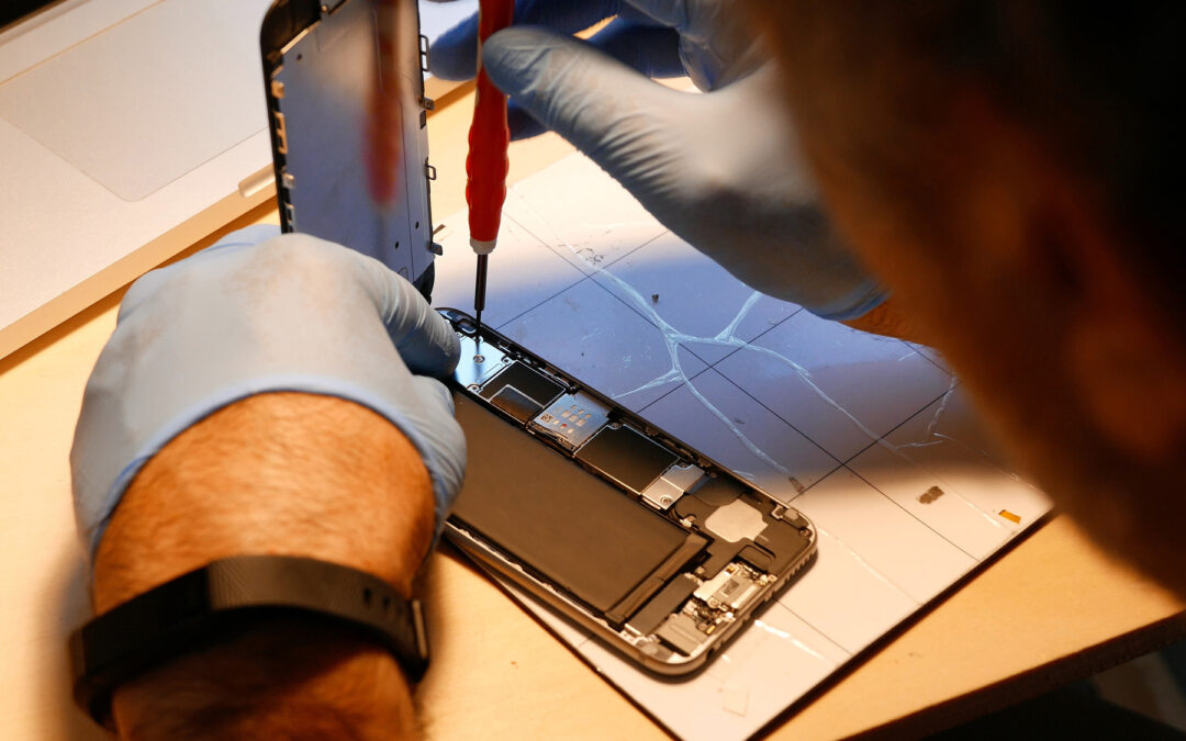 The latest trends in iPhone repair in Montreal